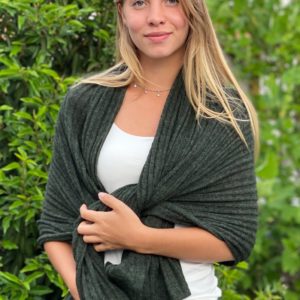 Schal/Stola Suave aus Babyalpaka in tannengrün mit Zopfmuster